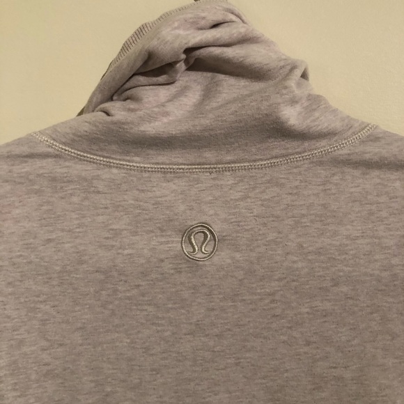 Lululemon Rest Day Pullover - Picture 7 of 8